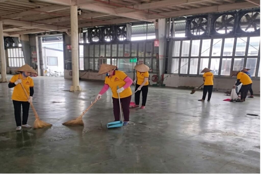 Vệ sinh nhà xưởng