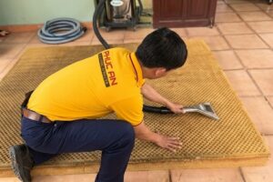 vệ sinh giường ngủ định kỳ